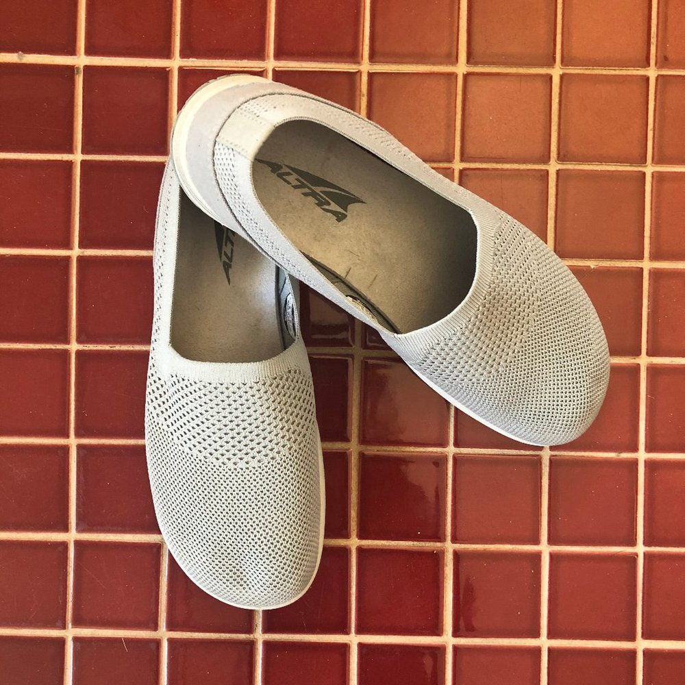 Altra Women's Walking Shoe